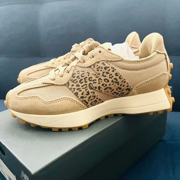 New Balance 327 Animal Print Women's Sneakers Shoes Beige Leopard size 5.5 - Picture 11 of 13
